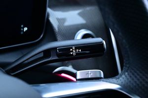 Mercedes GLC300 bild 9