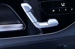 Mercedes GLC300 bild 13
