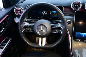 Mercedes GLC300 bild 7