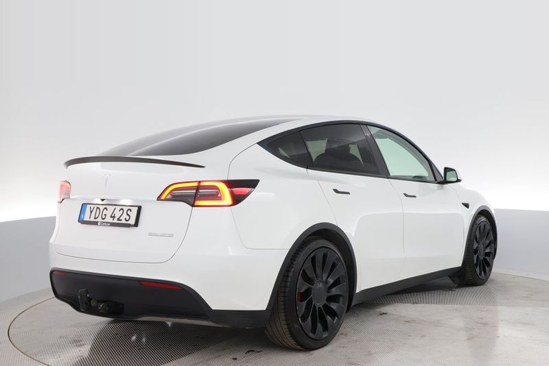 Tesla Model Y bild 5