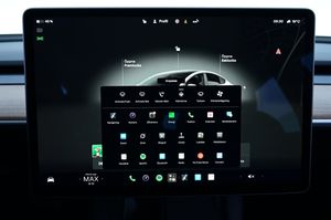 Tesla Model 3 bild 22