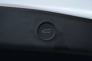 Tesla Model 3 bild 25