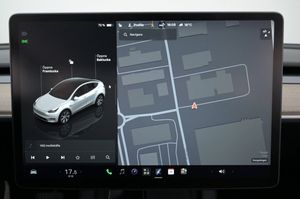 Tesla Model Y bild 19