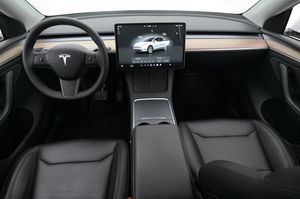 Tesla Model Y bild 6