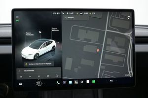 Tesla Model 3 bild 17
