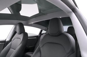 Tesla Model 3 bild 23