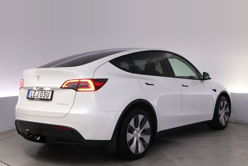 Tesla Model Y bild 5