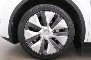 Tesla Model Y bild 27