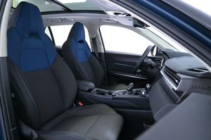Lynk & Co 01 bild 13