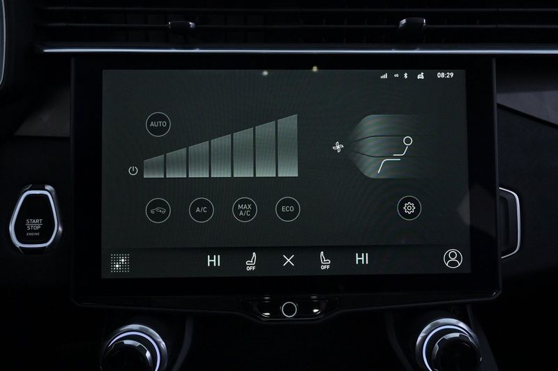 Lynk & Co 01 bild 18