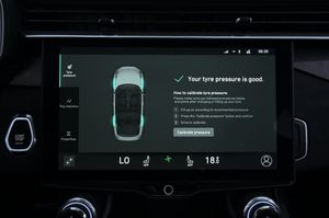 Lynk & Co 01 bild 19