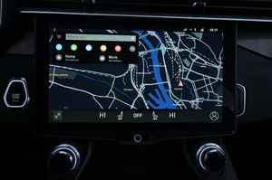 Lynk & Co 01 bild 16