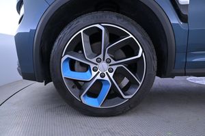 Lynk & Co 01 bild 27