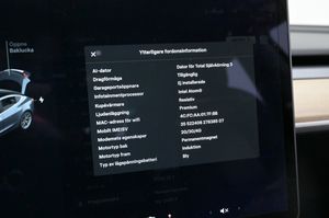 Tesla Model 3 bild 17
