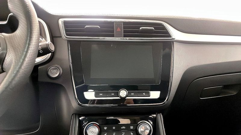 MG ZS EV bild 12