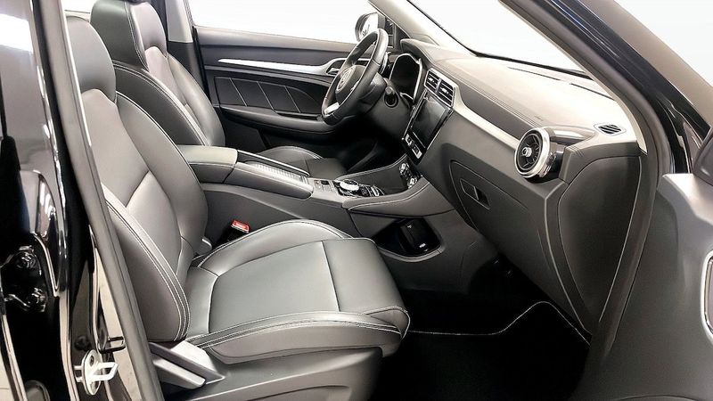 MG ZS EV bild 3