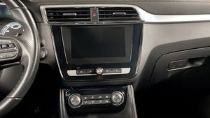 MG ZS EV bild 12