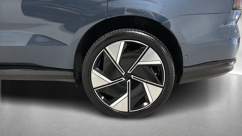 Volvo EX90 bild 10