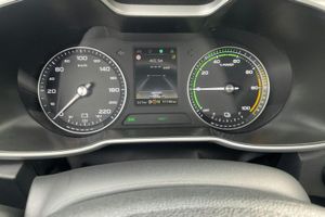 MG ZS EV bild 10
