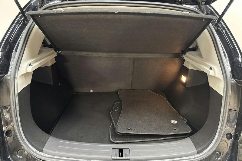 MG ZS EV bild 9