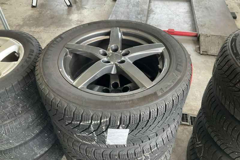 Volvo EX30 bild 14