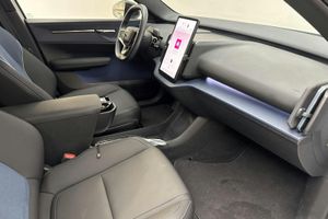 Volvo EX30 bild 7