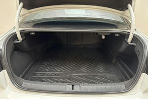Volkswagen Passat bild 9