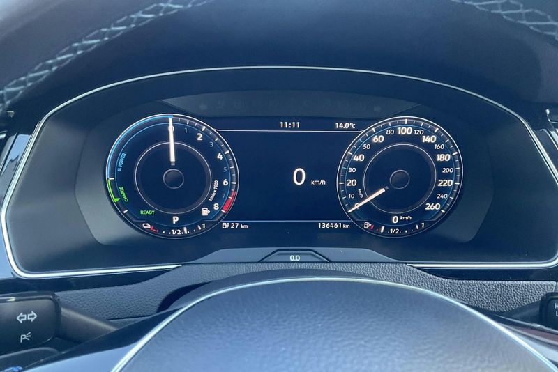 Volkswagen Passat bild 10