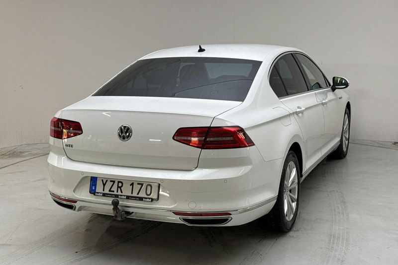 Volkswagen Passat bild 3