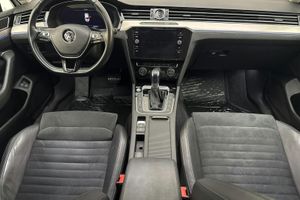 Volkswagen Passat bild 6