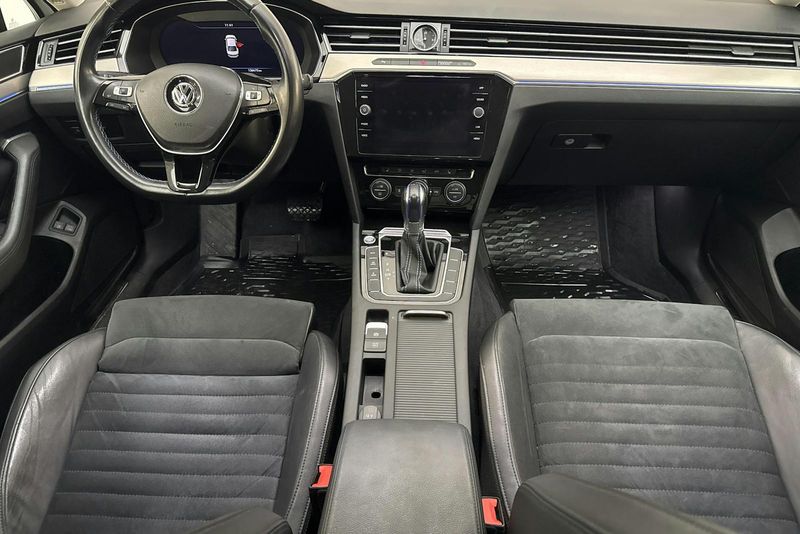 Volkswagen Passat bild 6