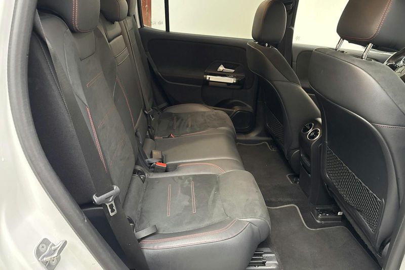 Mercedes EQB300 bild 8