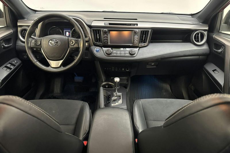 Toyota RAV4 bild 6