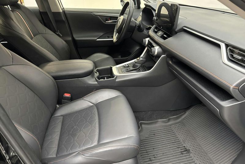 Toyota RAV4 bild 7