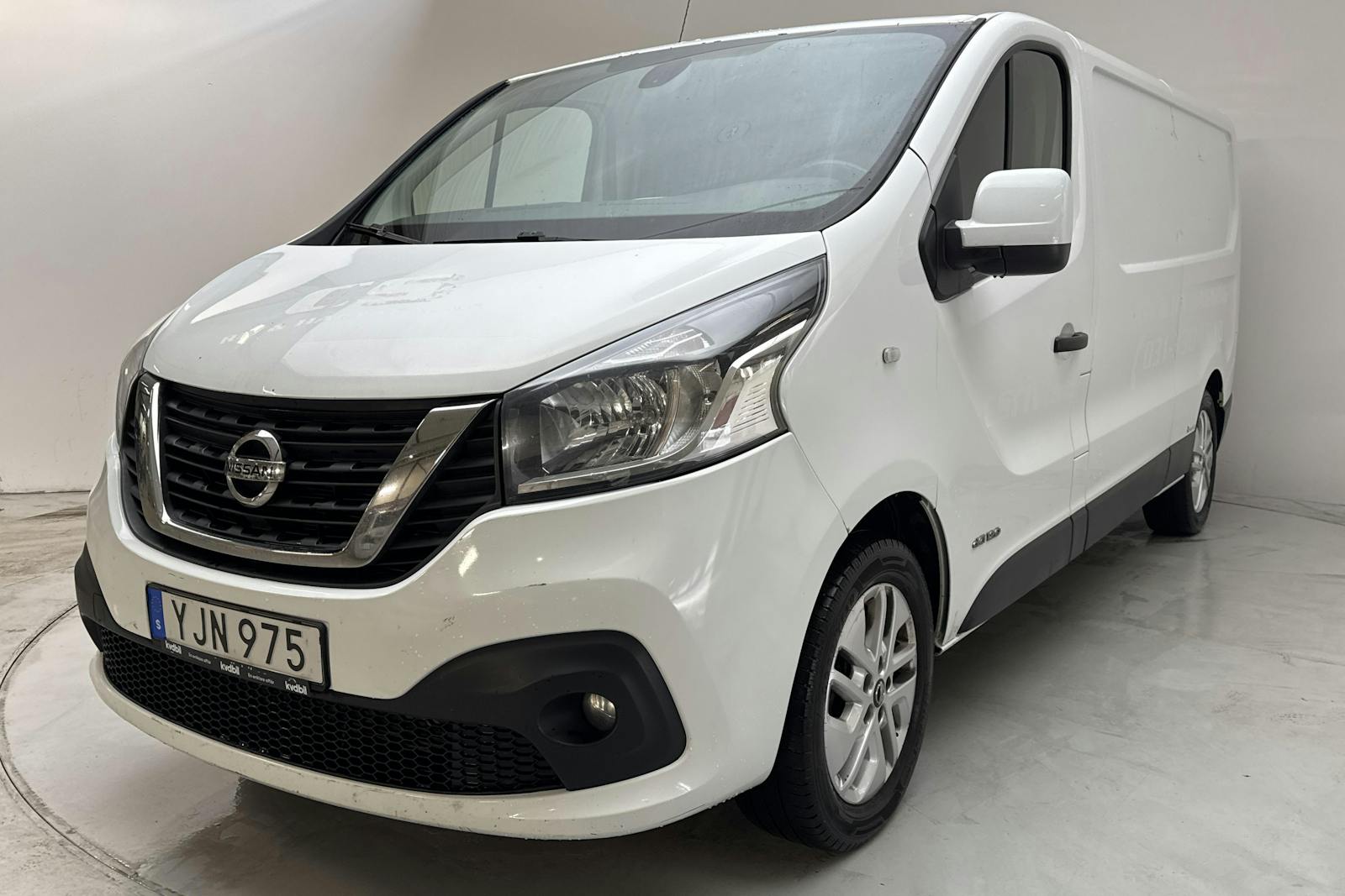 Nissan NV300