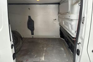 Nissan NV300 bild 7