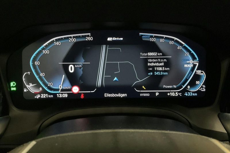 BMW 330 bild 10