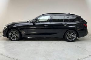 BMW 330 bild 2