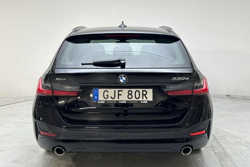BMW 330 bild 5
