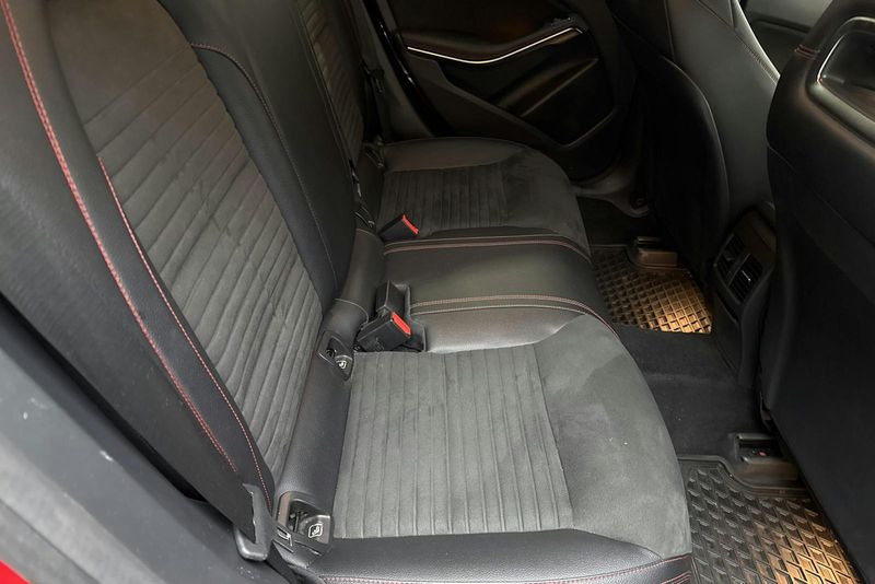 Mercedes CLA220 bild 8