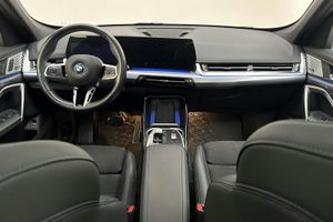 BMW X1 bild 6