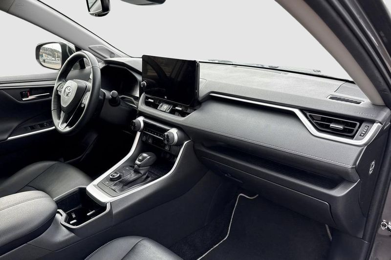 Toyota RAV4 bild 7