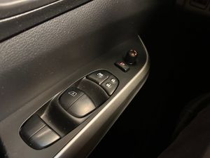 Nissan Navara bild 12