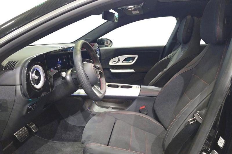 Mercedes CLA250 bild 11