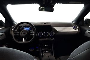 Mercedes GLA250 bild 8