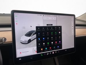 Tesla Model 3 bild 27