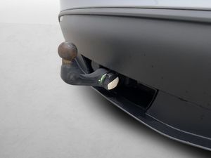 Tesla Model Y bild 15