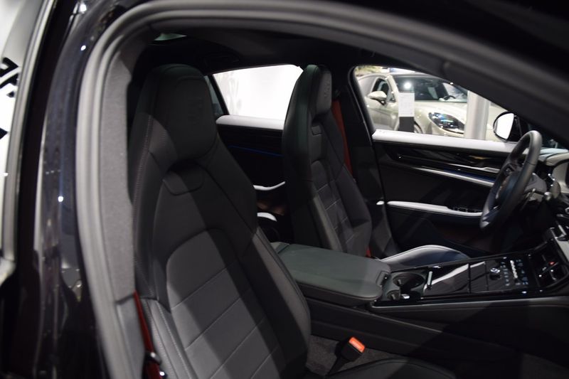 Porsche Panamera bild 21