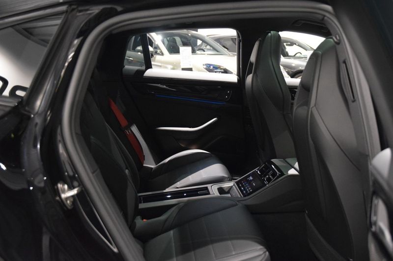 Porsche Panamera bild 15