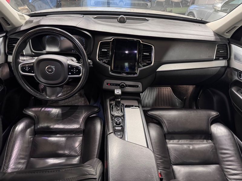 Volvo XC90 bild 8
